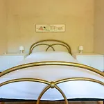 House V Holiday home Lopar